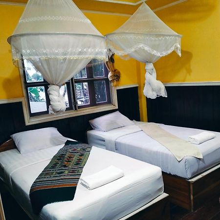 Pan Guest House Donkhone Ban Donsom Kültér fotó